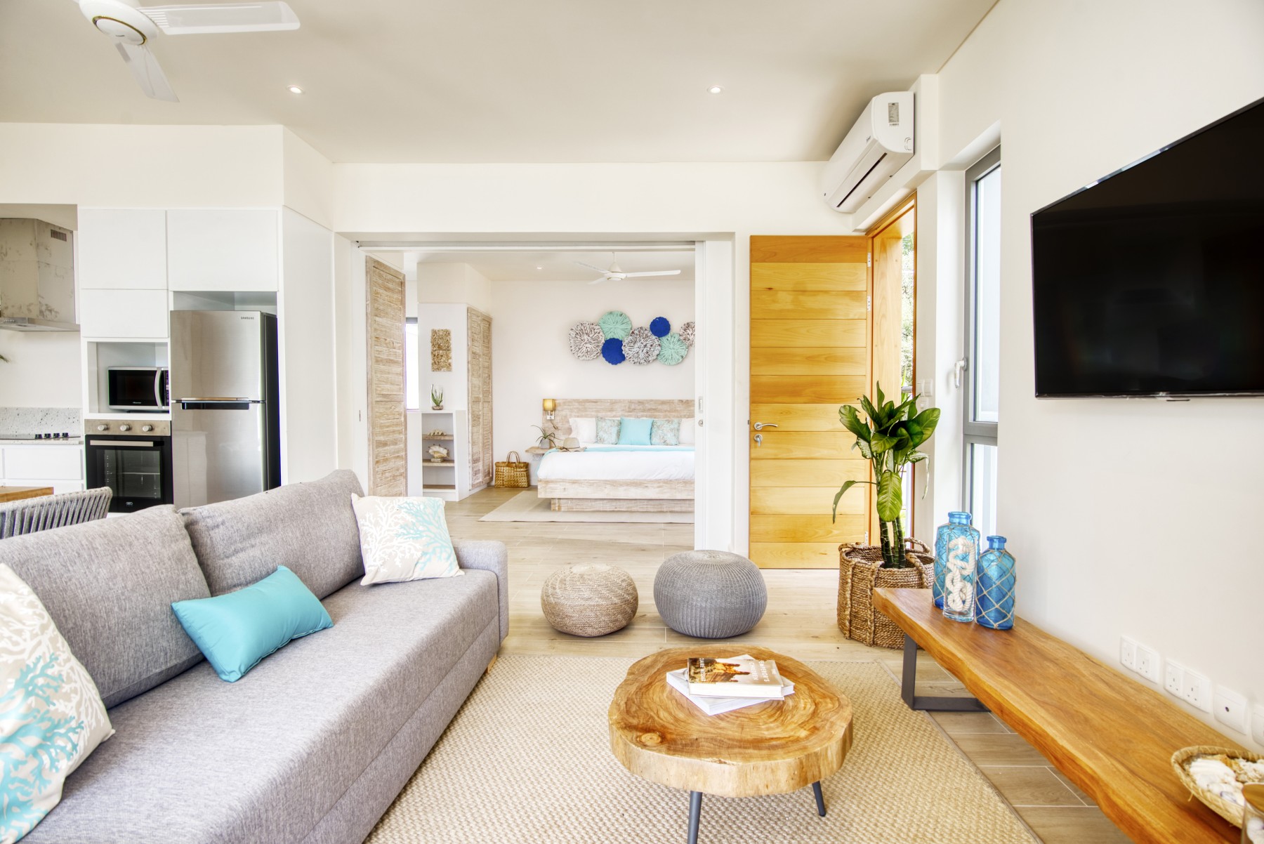 Pineapple Beach Villas